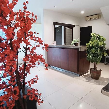 VI Hotel 반둥 외부 사진